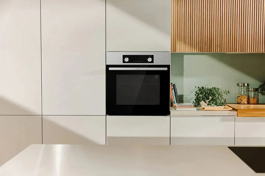 Духовой шкаф GORENJE BO6635E01X
