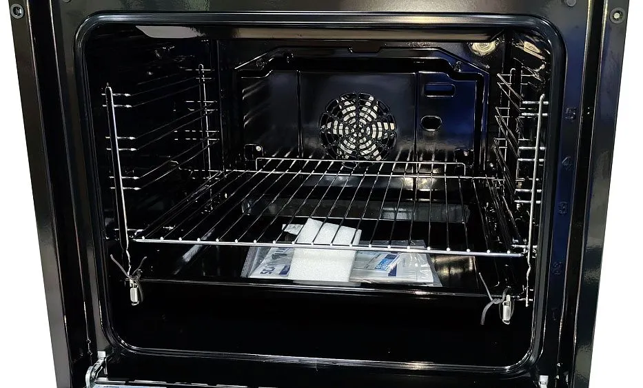 Духовой шкаф SCANDILUX SLEB80P