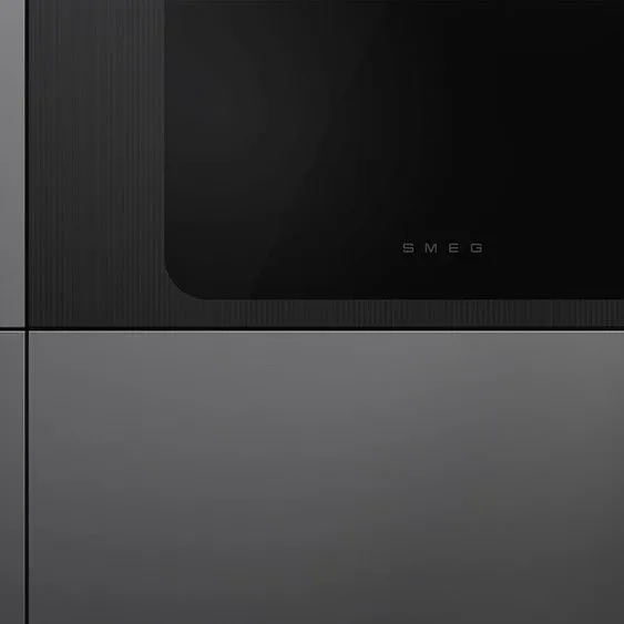 Духовой шкаф SMEG SOP6204S2PB