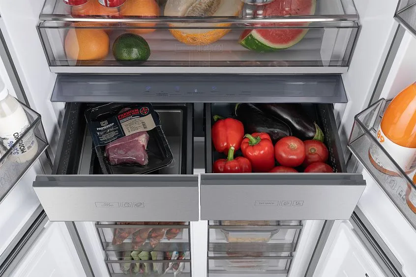 Холодильник WEISSGAUFF WCD 590 NoFrost Inverter Premium EcoFresh Inox Glass
