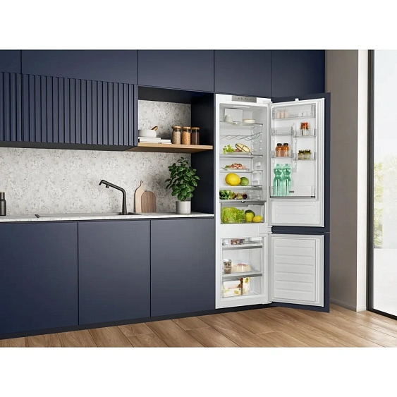 Холодильник FRANKE FCB 360 V NE D (118.0722.593)