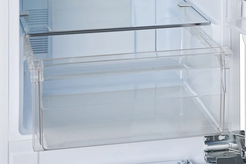 Холодильник LEDUM LBRF-230 W