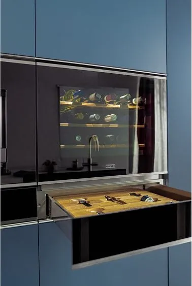 Винный шкаф FRANKE FMY 24 WCR N XS (131.0717.411)