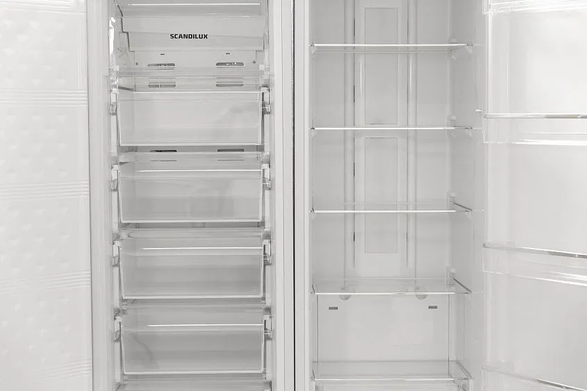 Холодильник SCANDILUX SBSBI350