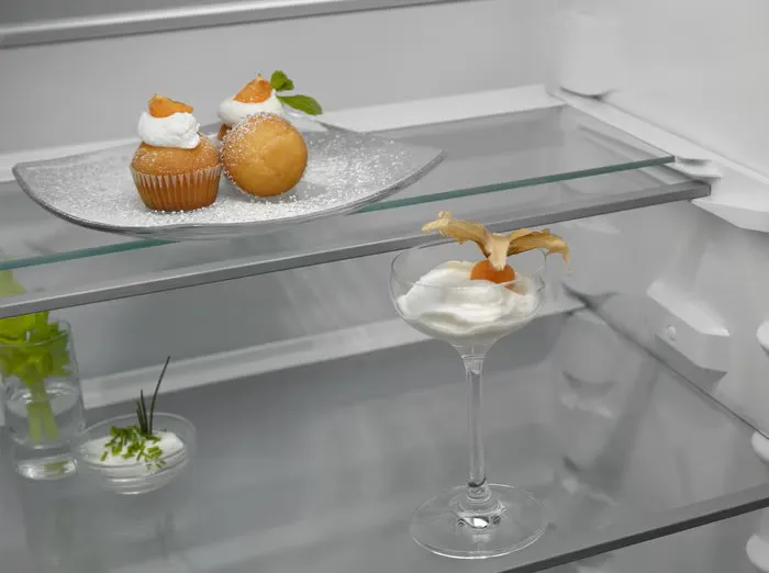 Холодильник ELECTROLUX ENP7TD75S