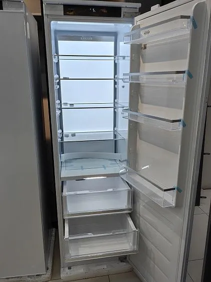 Холодильник KANZLER K 09