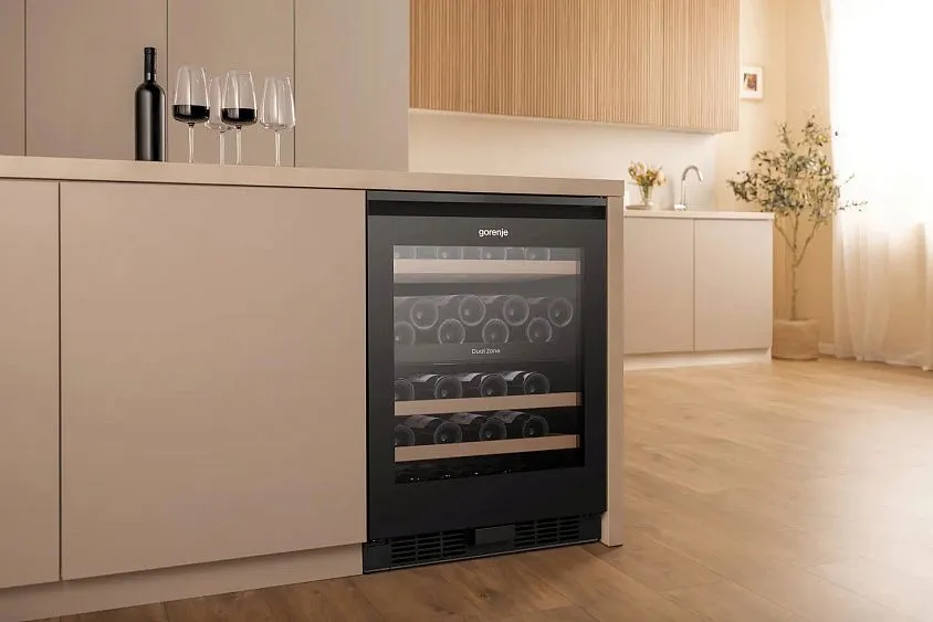 Винный шкаф GORENJE WCU68F6BG4WF