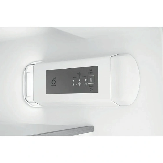 Холодильник WHIRLPOOL WHC18T132