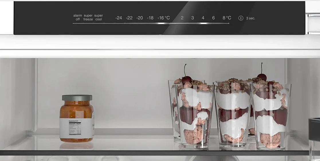 Холодильник BOSCH KIN96SFD0