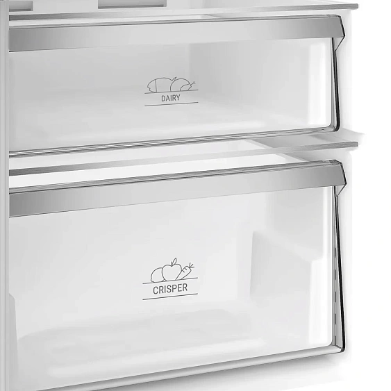 Холодильник HOTPOINT-ARISTON HBDR 18I