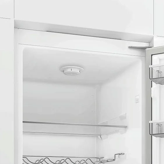 Холодильник HOTPOINT-ARISTON HBDR 18