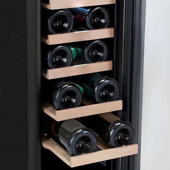 Винный шкаф HYUNDAI HBWC 0831 SU