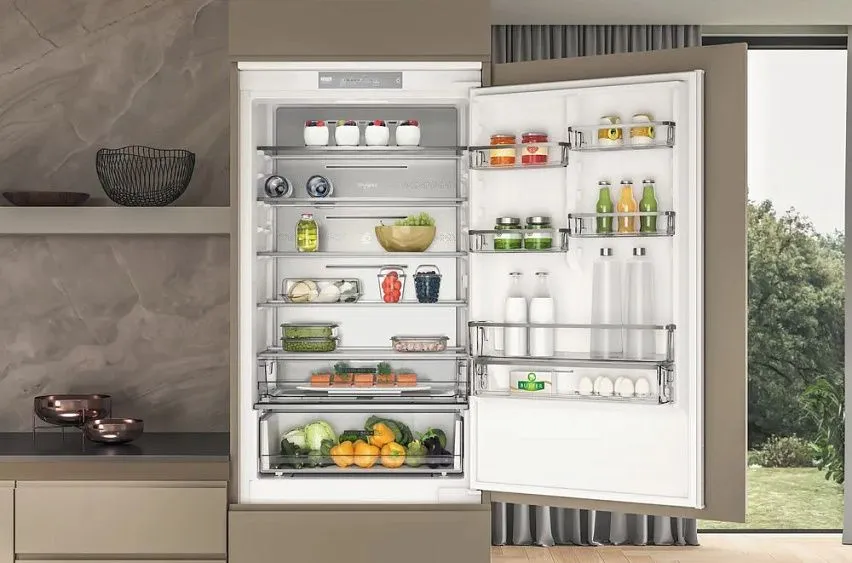 Холодильник WHIRLPOOL WH SP70 T122