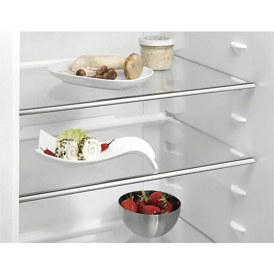 Холодильник AEG SKE818E9ZC