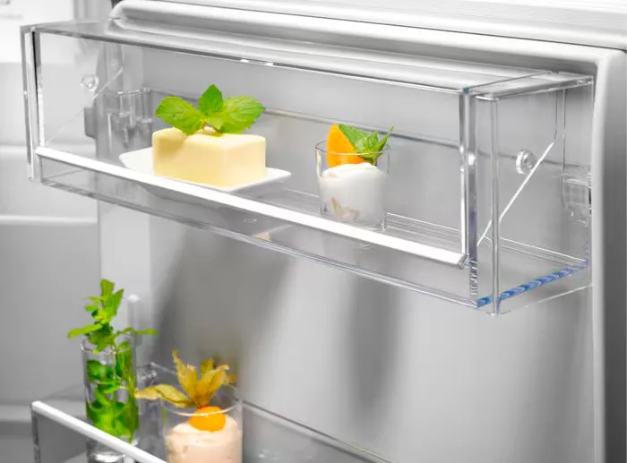 Холодильник ELECTROLUX E7TNGE75S