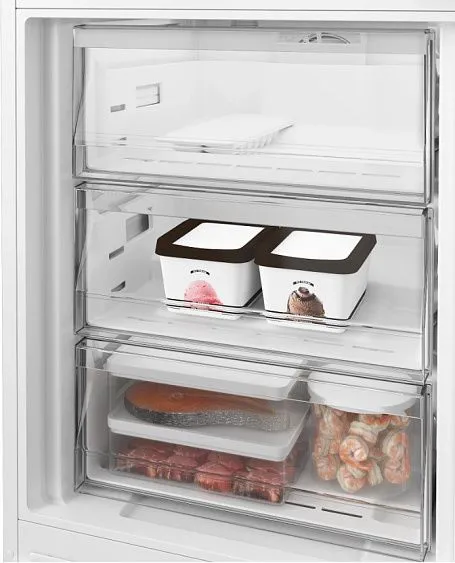 Холодильник HOTPOINT-ARISTON HSBT 18IXE