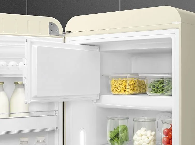 Холодильник SMEG FAB28LCR6