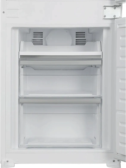 Холодильник HYUNDAI HBR 1786 белый