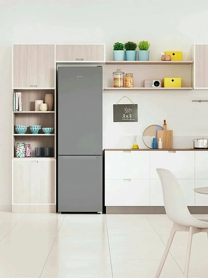 Холодильник INDESIT ITR 4200 G