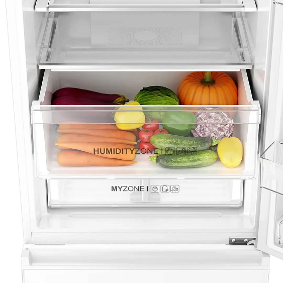 Холодильник HAIER C4F640CGWGU1