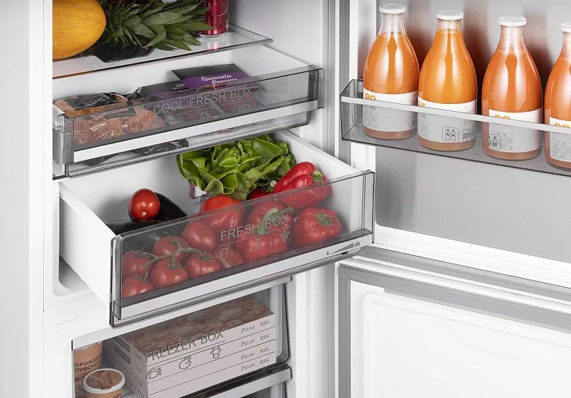 Холодильник WEISSGAUFF WRK 2000 Premium Total NoFrost White