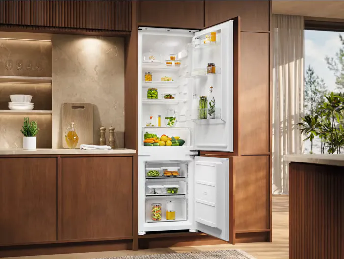 Холодильник ELECTROLUX ENS3SE18S