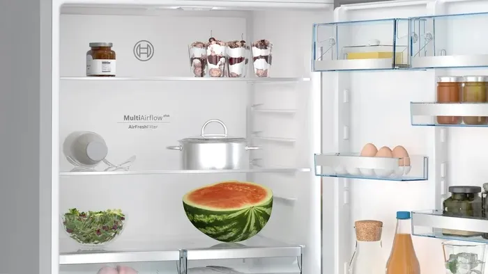 Холодильник BOSCH KGP76AIC0N