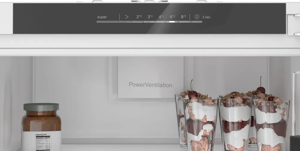 Холодильник BOSCH KIR81SDD0