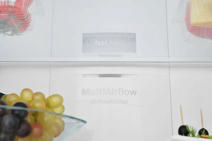 Холодильник ZUGEL ZRFB2BNFW