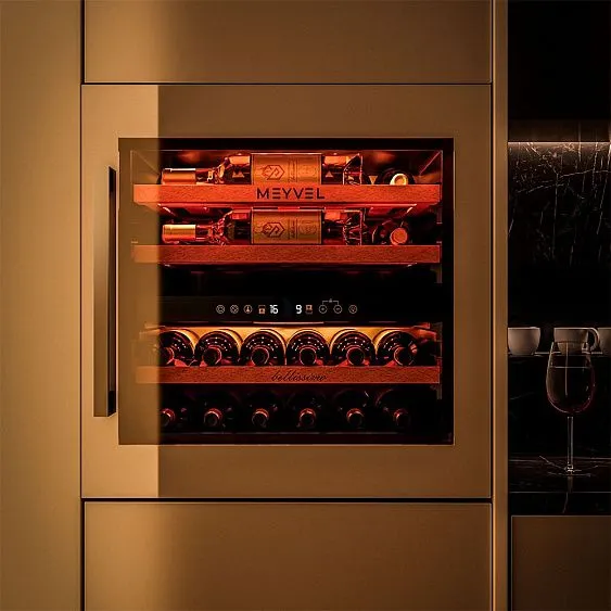 Винный шкаф MEYVEL MV26PRO-KWB2