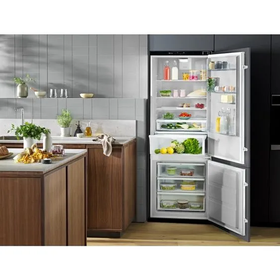 Холодильник ELECTROLUX ENP7TD75S