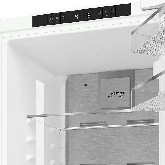 Холодильник HOTPOINT-ARISTON HBT 18I