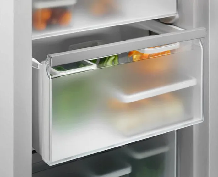 Морозильная камера ELECTROLUX KUN7NE18S