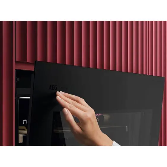 Винный шкаф AEG NKW8P21KAT