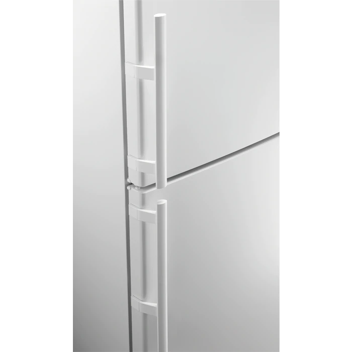 Холодильник Electrolux EN 3853 MOW белый