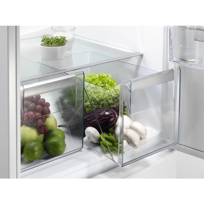 Холодильник Electrolux EN 3853 MOW белый