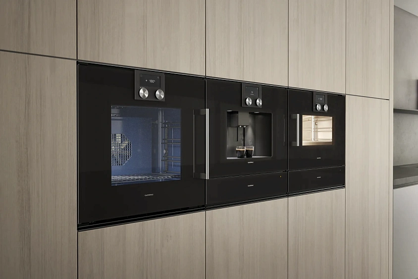 Кофемашина GAGGENAU CMP250102