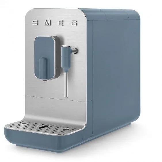 Кофемашина SMEG BCC12SBMEU
