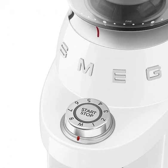Кофемолка SMEG CGF03WHEU