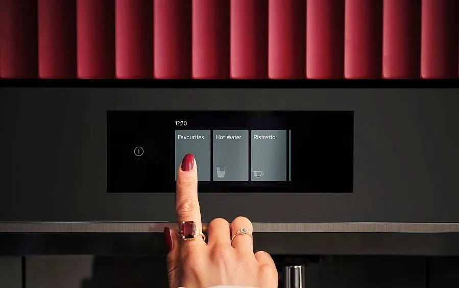 Кофемашина AEG TC8NK7T