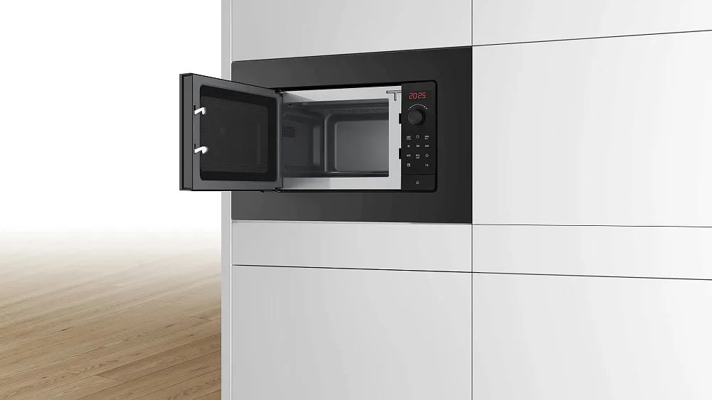 Микроволновая печь BOSCH BFL623MB4