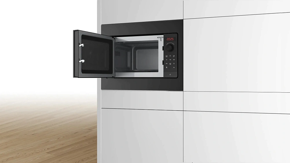 Микроволновая печь BOSCH BFL523MB4