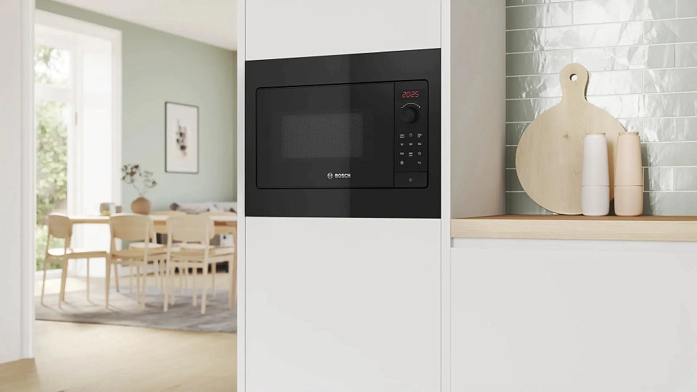Микроволновая печь BOSCH BFL523MB4
