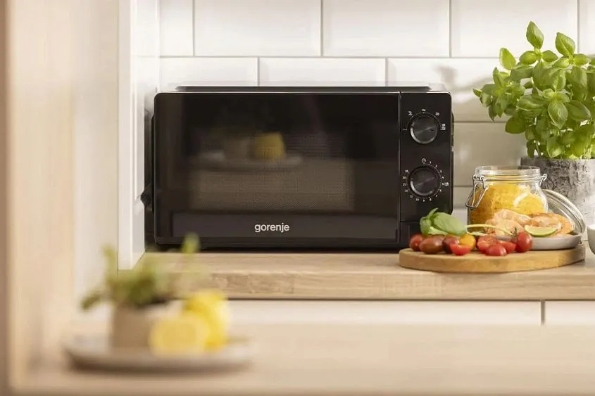 Микроволновая печь GORENJE MO20CE1B5