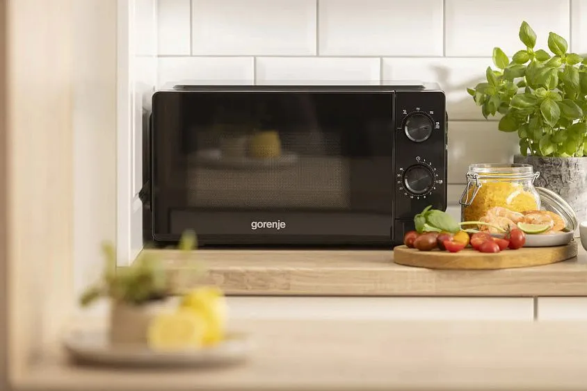 Микроволновая печь GORENJE MO20CE1B5