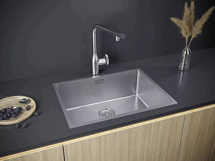 Кухонная мойка PAULMARK Next-580 PM215844-BS