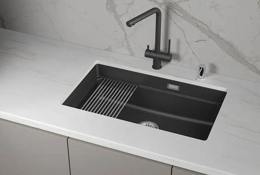 Кухонная мойка GRANULA KS-7303iU чёрный