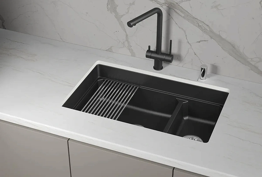 Кухонная мойка GRANULA KS-7304iU шварц