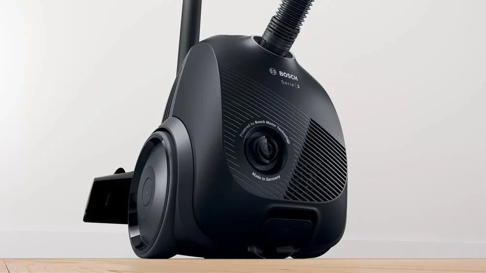 Пылесос BOSCH BGBS2LB1