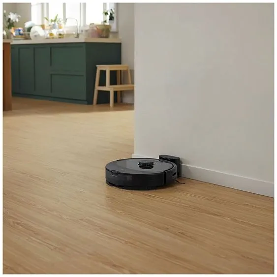 Робот-пылесос ROBOROCK Robotic Vacuum Cleaner Q8 Max Black Q8M52-02